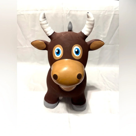 Waddle Bull Bouncer Inflatable Ride on Toy Hopper Brown (FB101546) - Picture 3 of 7